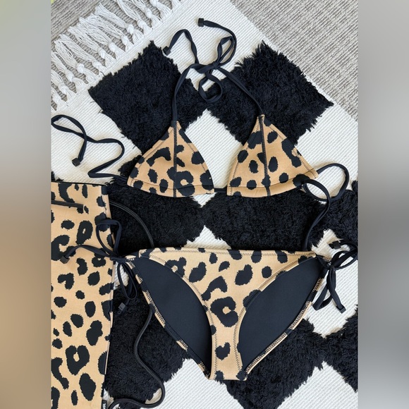 Triangl Swimwear Leopard Print Bikini Set w/Bag - Picture 3 of 7